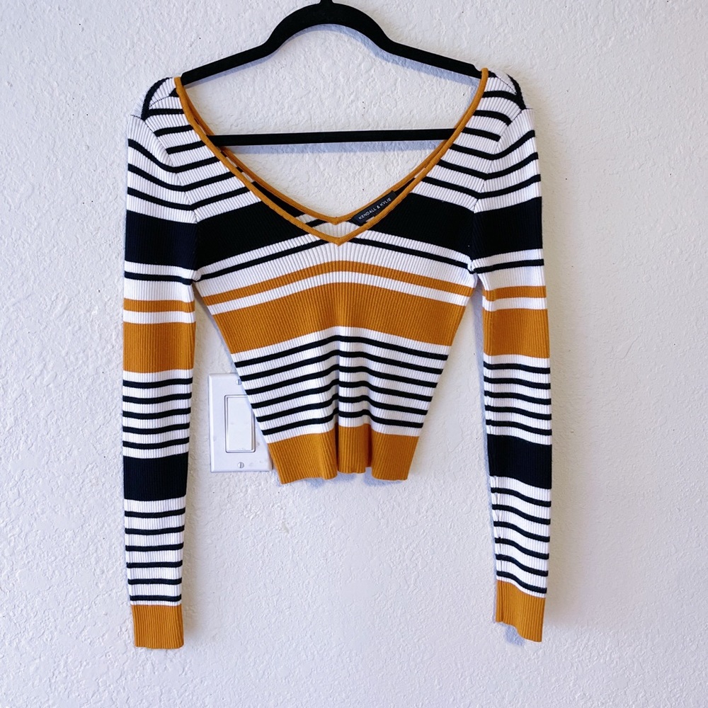 Deep V Cropped Top